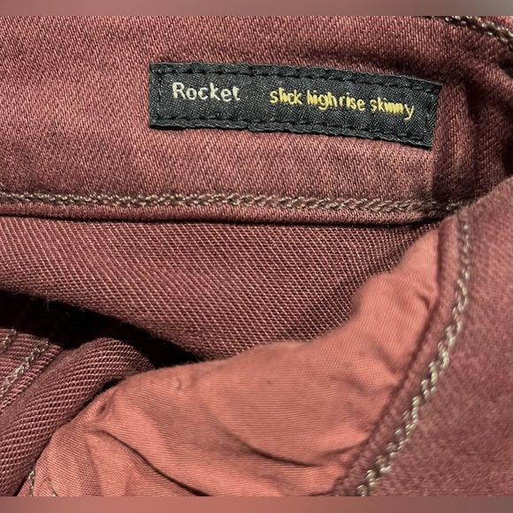 Citizens of Humanity Rocket Slick High Rise Coated Skinny Jeans Burgundy Size 26 - Picture 5 of 9